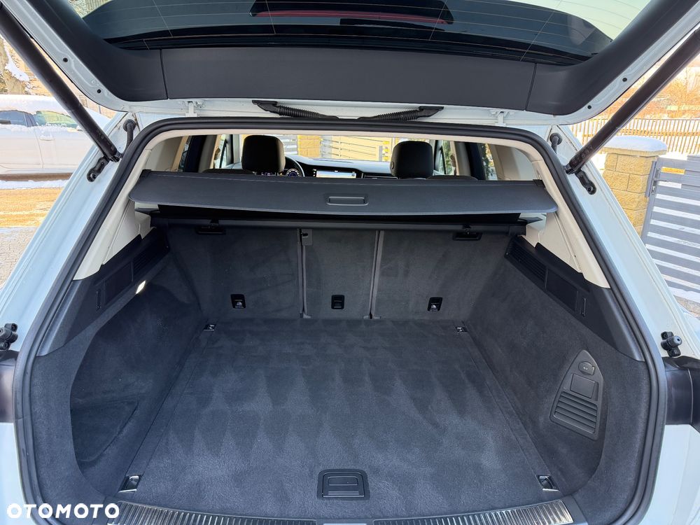 Volkswagen Touareg 3.0 V6 TDI SCR 4Mot Elegance - 16