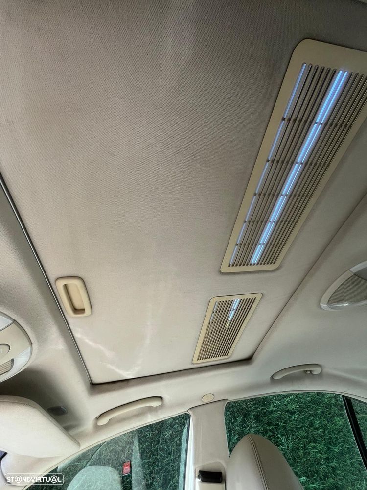 Mercedes-Benz E 220 CDI Avantgarde DPF - 23