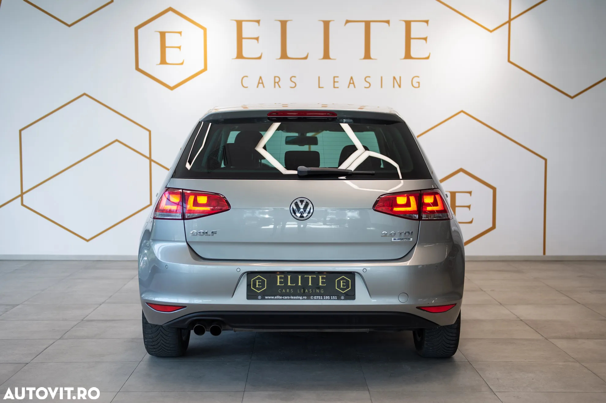 Volkswagen Golf 2.0 TDI DSG BMT Comfortline - 10