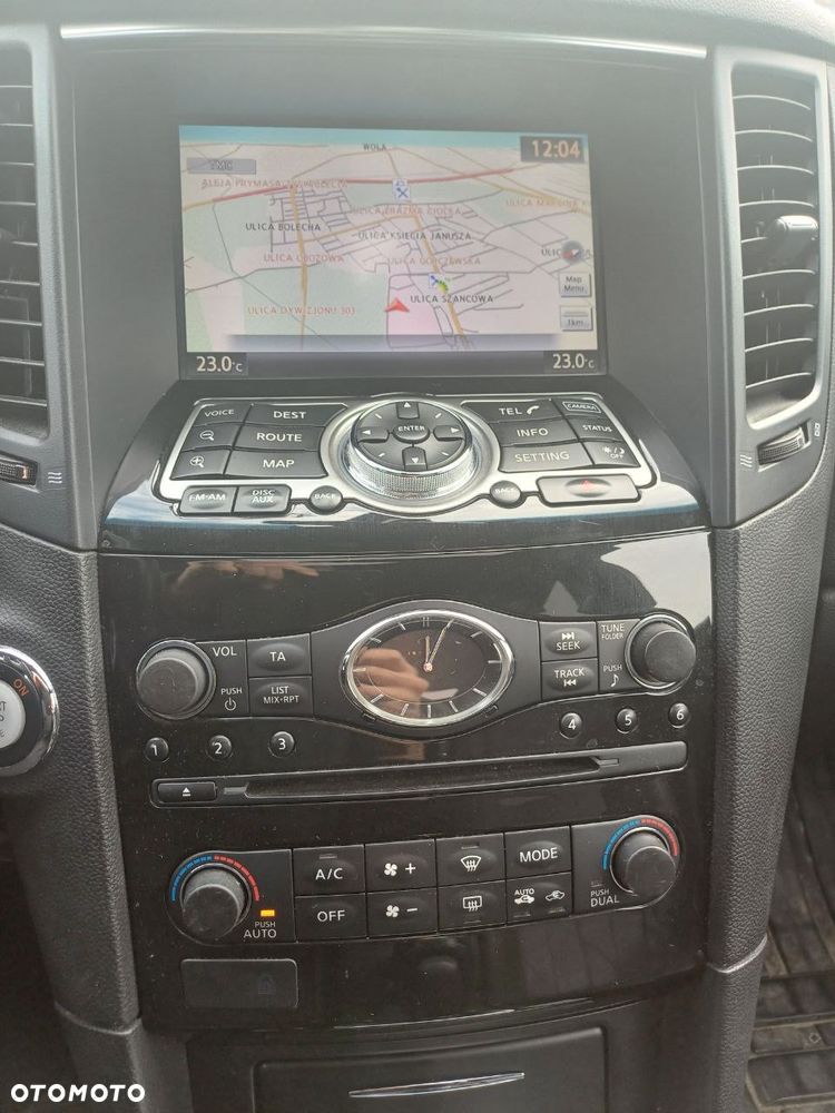 BMW 5GT - 28