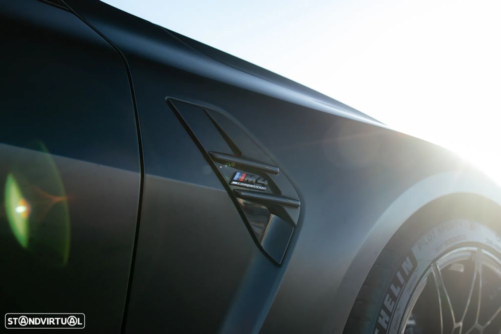 BMW M4 Competition - 17