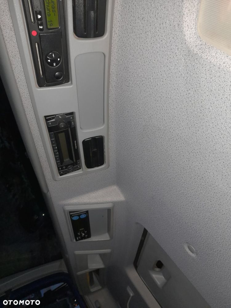 Mercedes-Benz ATEGO 1223K 6 - cylindrów!!  FABRYCZNA WYWROTKA MAILLER Kiper + HDS Dzwig żuraw Palfinger 5+6 funkcja, DODATKOWE zasilanie hydrauliczne przyczepy PRZYCZEPA 16 ton!!! Pełny serwis ASO ORYGINALNY Potwierdzony przebieg 126000km - 32
