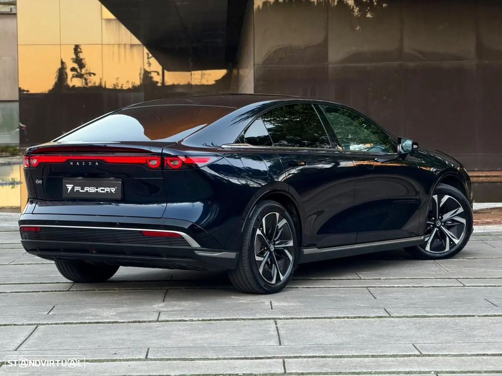 Mazda 6e 68.8 kWh Takumi Plus - 13