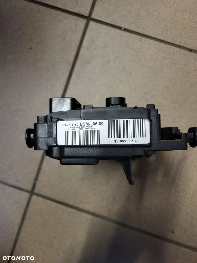MODUŁ SKRZYNKA BSM L06-00 CITROEN 9657718780 S118983006L - 2