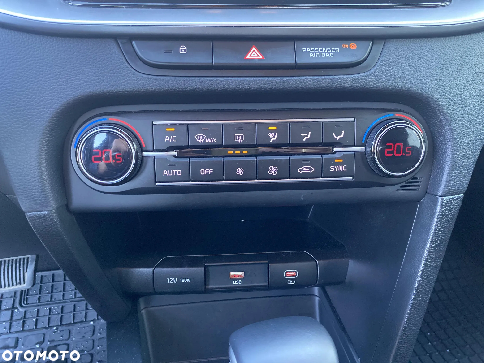 Kia Ceed 1.5 T-GDI M DCT - 19