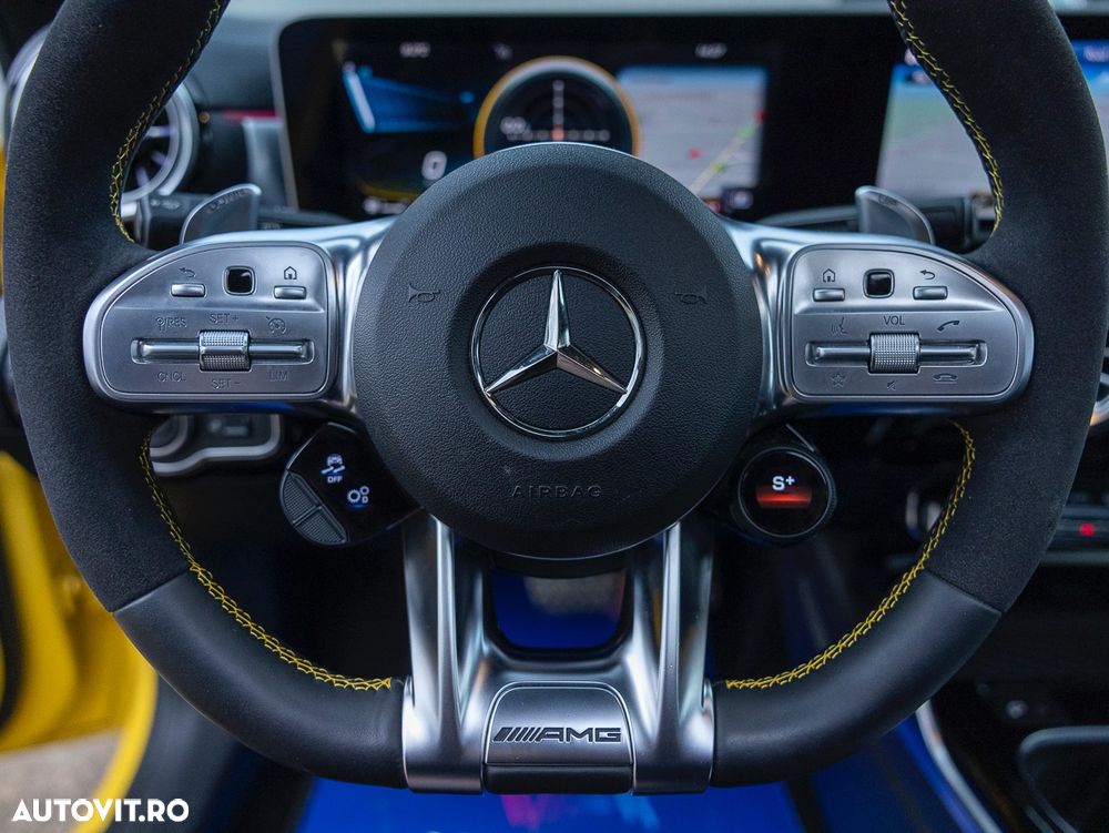 Mercedes-Benz A AMG 35 4Matic AMG Speedshift DCT 7G - 19