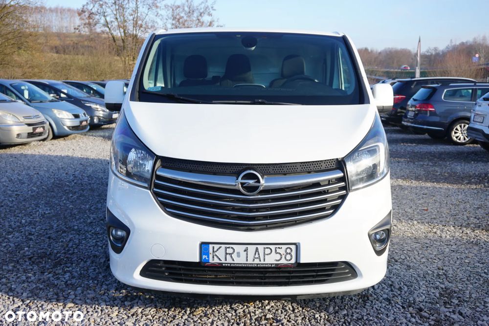 Opel Vivaro - 2
