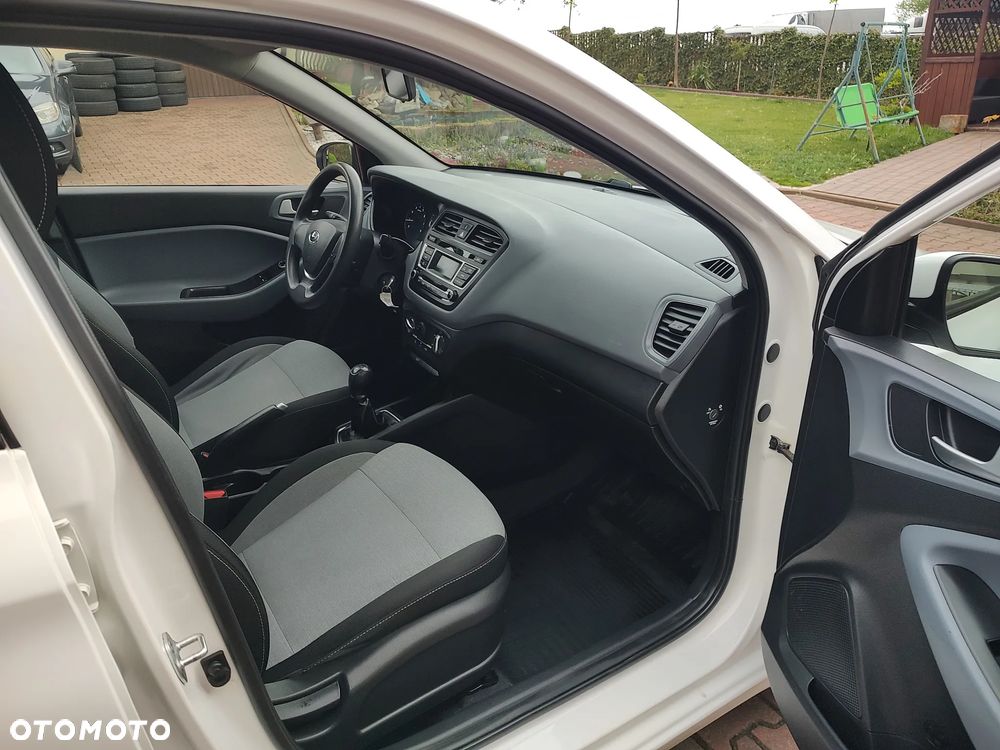 Hyundai i20 1.2 Classic Plus - 14
