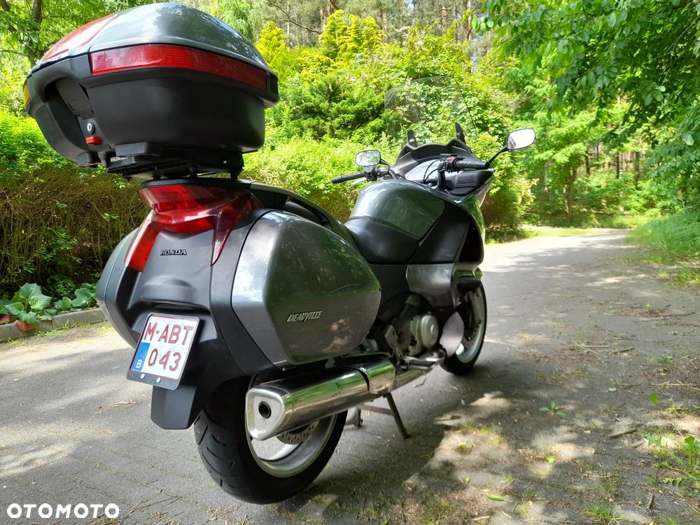 Honda Deauville - 10