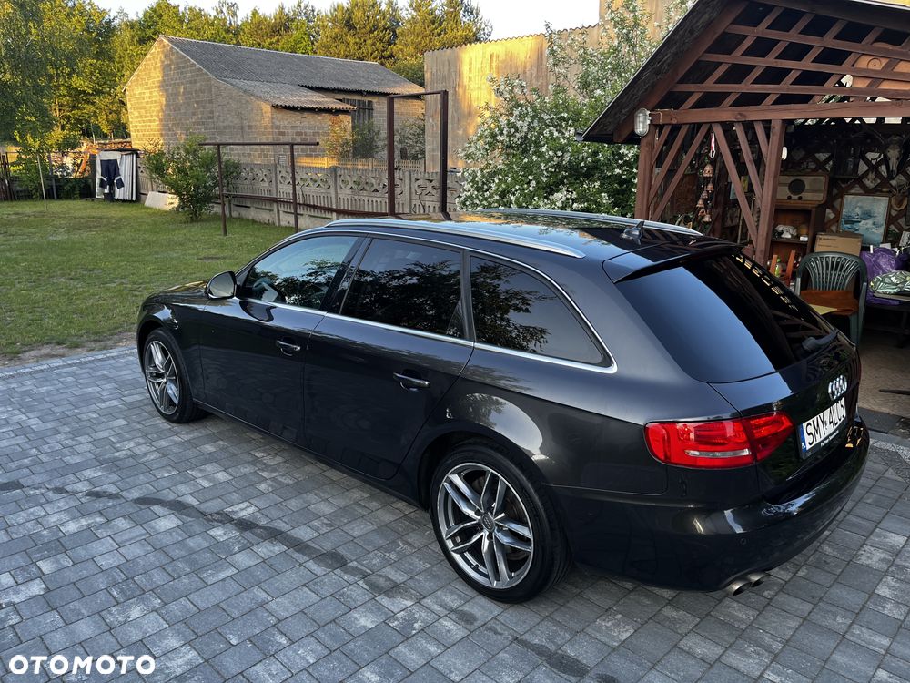 Audi A4 Avant 2.0 TDI - 12
