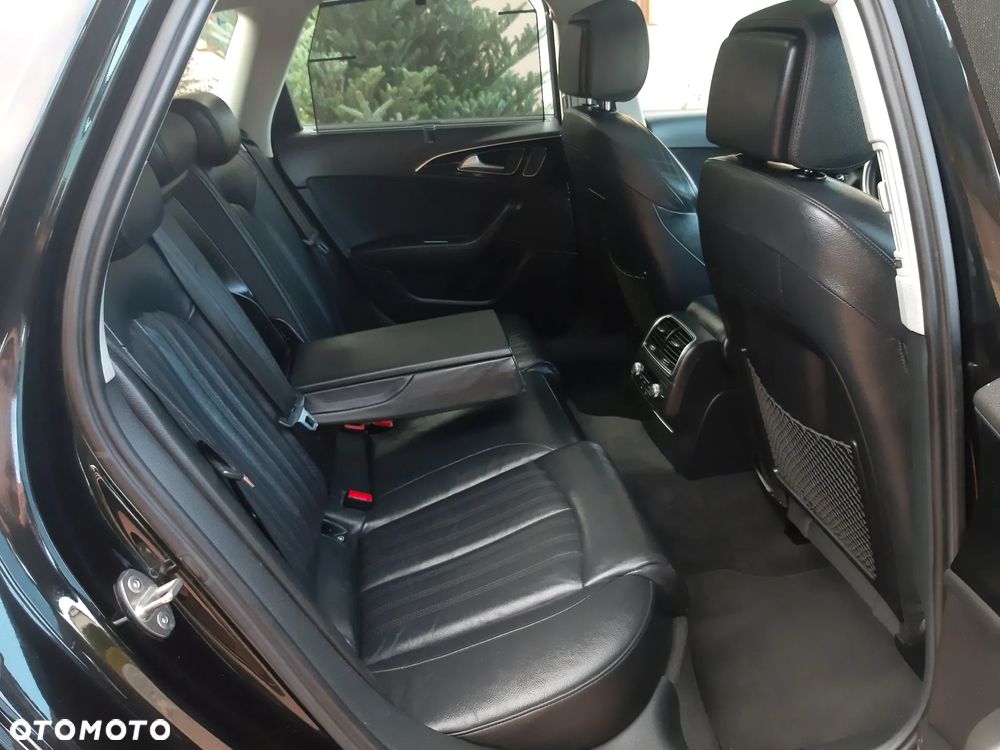 Audi A6 Avant 2.0 TDI quattro S tronic - 32