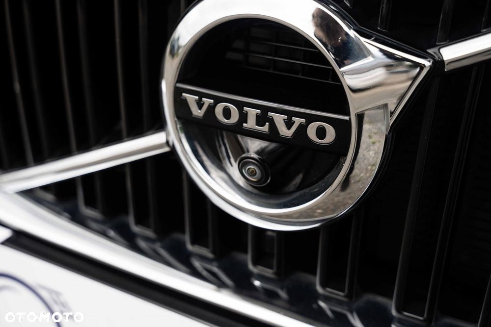 Volvo XC 90 T6 AWD Momentum - 38