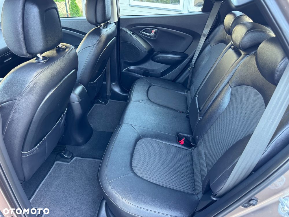 Hyundai ix35 2.0 4WD Trend - 19