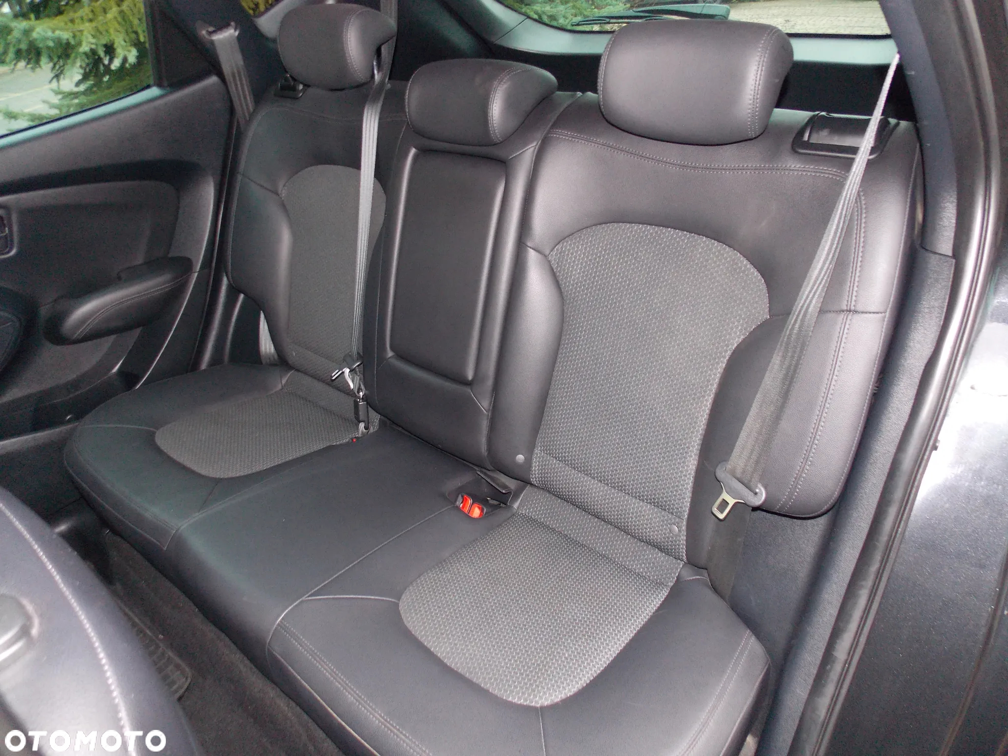Hyundai ix35 1.6 2WD blue Style - 24