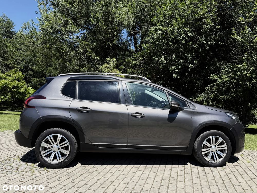 Peugeot 2008 PureTech 130 Stop&Start EAT6 Allure - 3