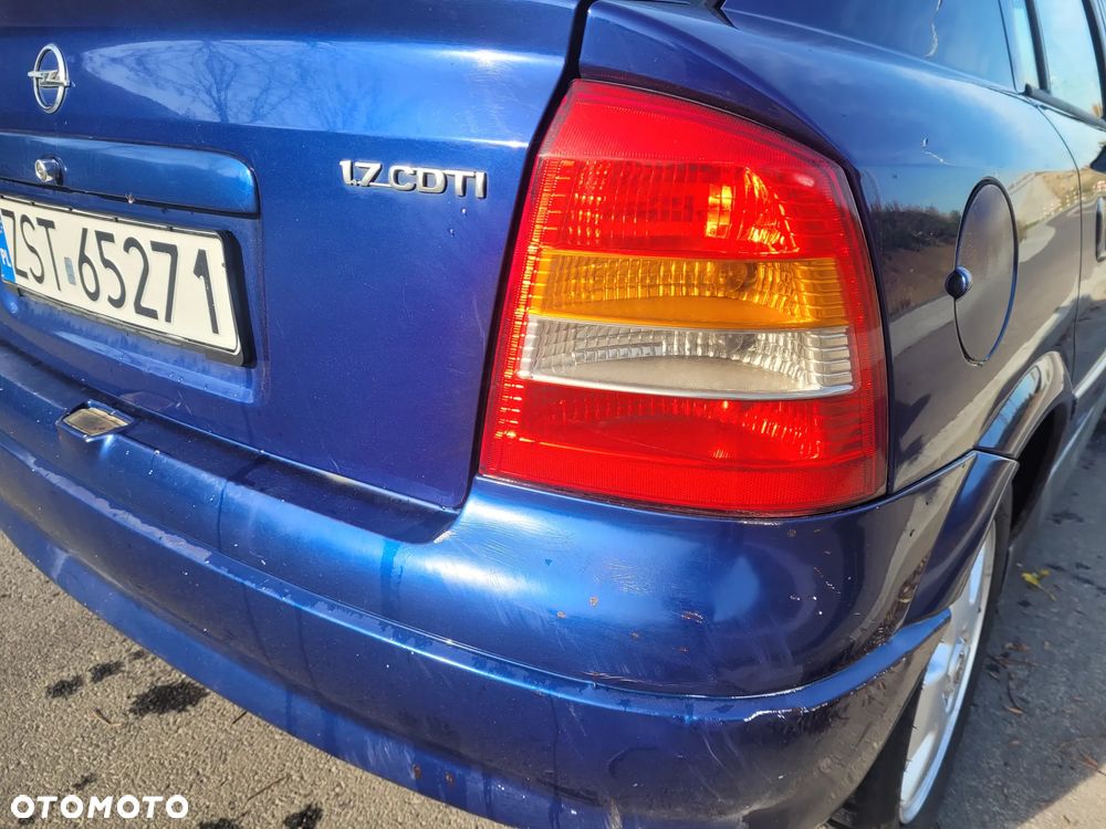 Opel Astra ver-iii-1-7-cdti-elegance - 16