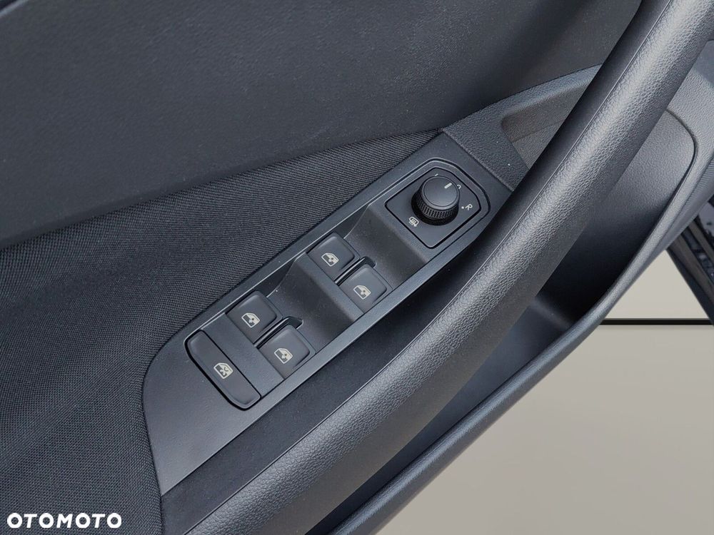 Skoda Kamiq 1.0 TSI Selection - 12