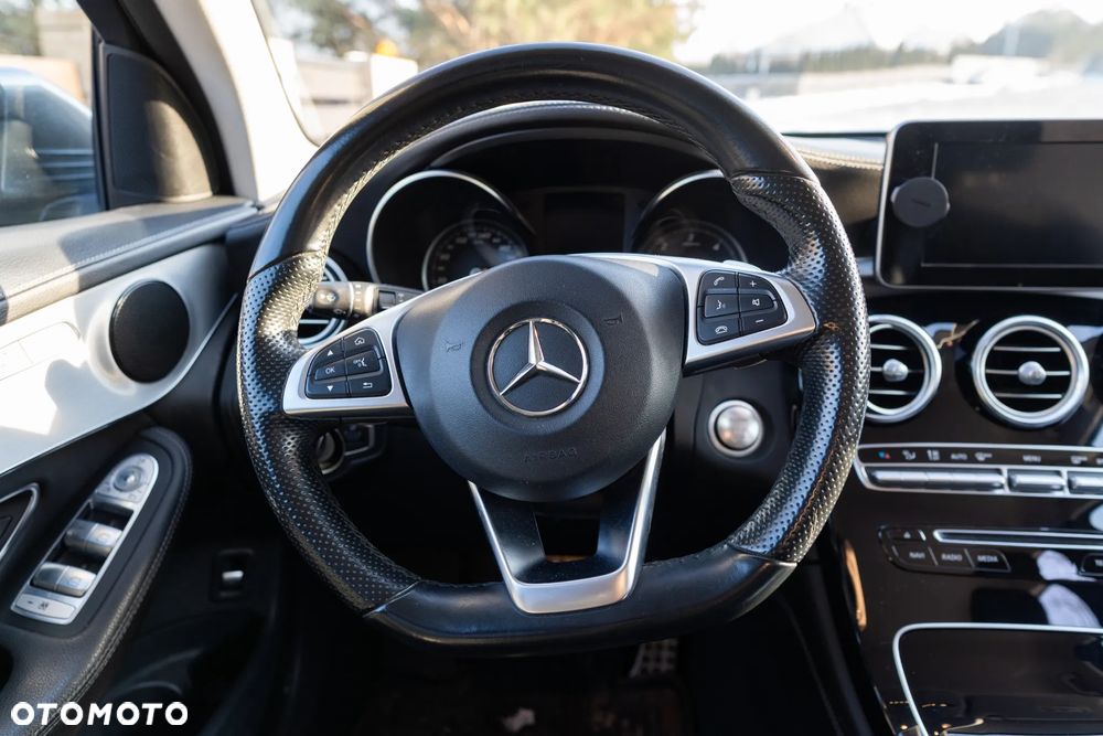 Mercedes-Benz GLC - 10