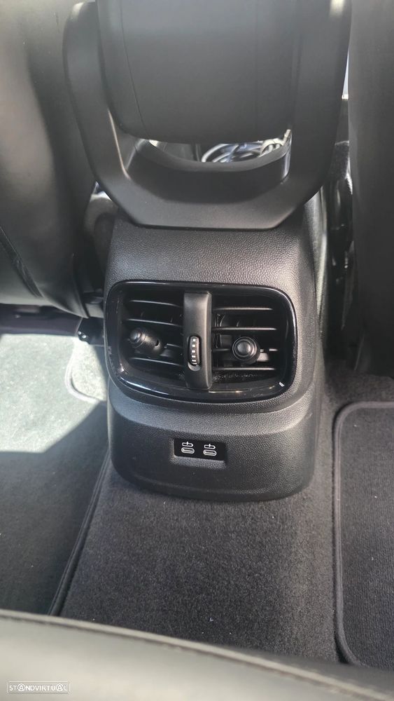MINI Countryman Cooper SE ALL4 Auto - 23