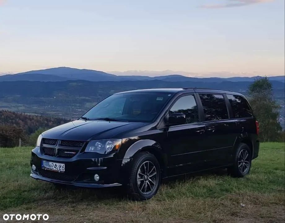 Dodge Grand Caravan 3.6 R/T - 1