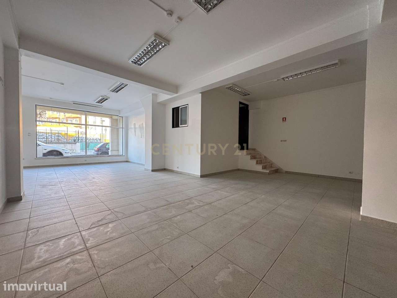 Espaço Comercial em Pombal - 375m² com Acesso à Estrada - Grande imagem: 4/21