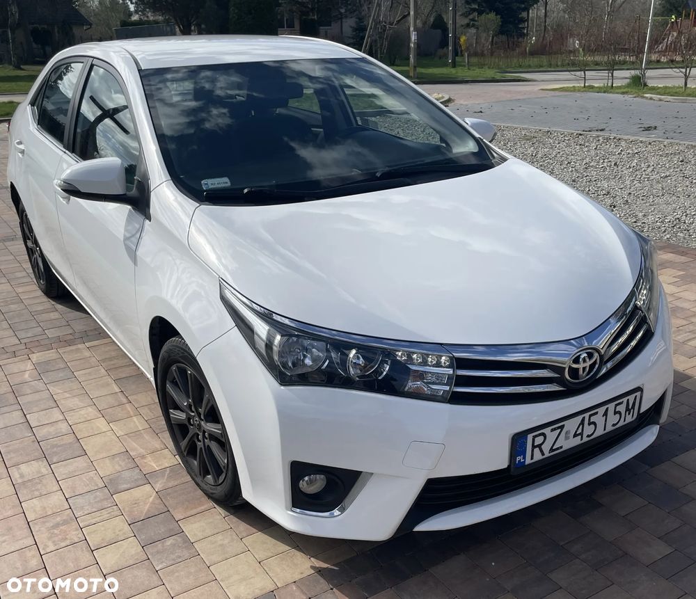 Toyota Corolla 1.6 Comfort - 1