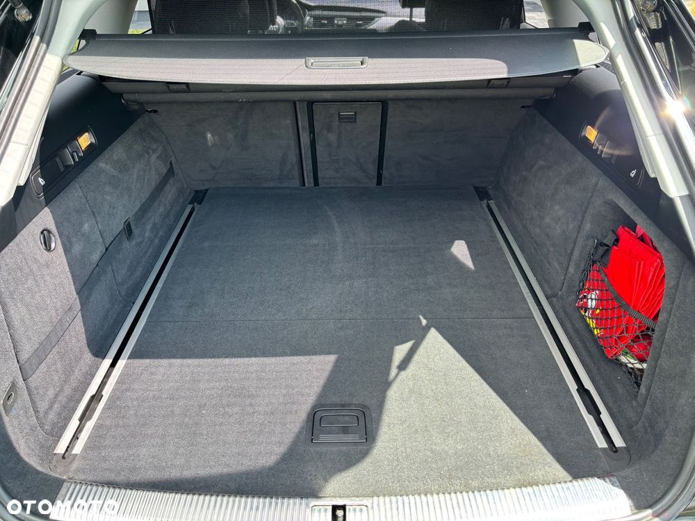 Audi A6 Avant 2.0 TDI ultra S tronic - 8