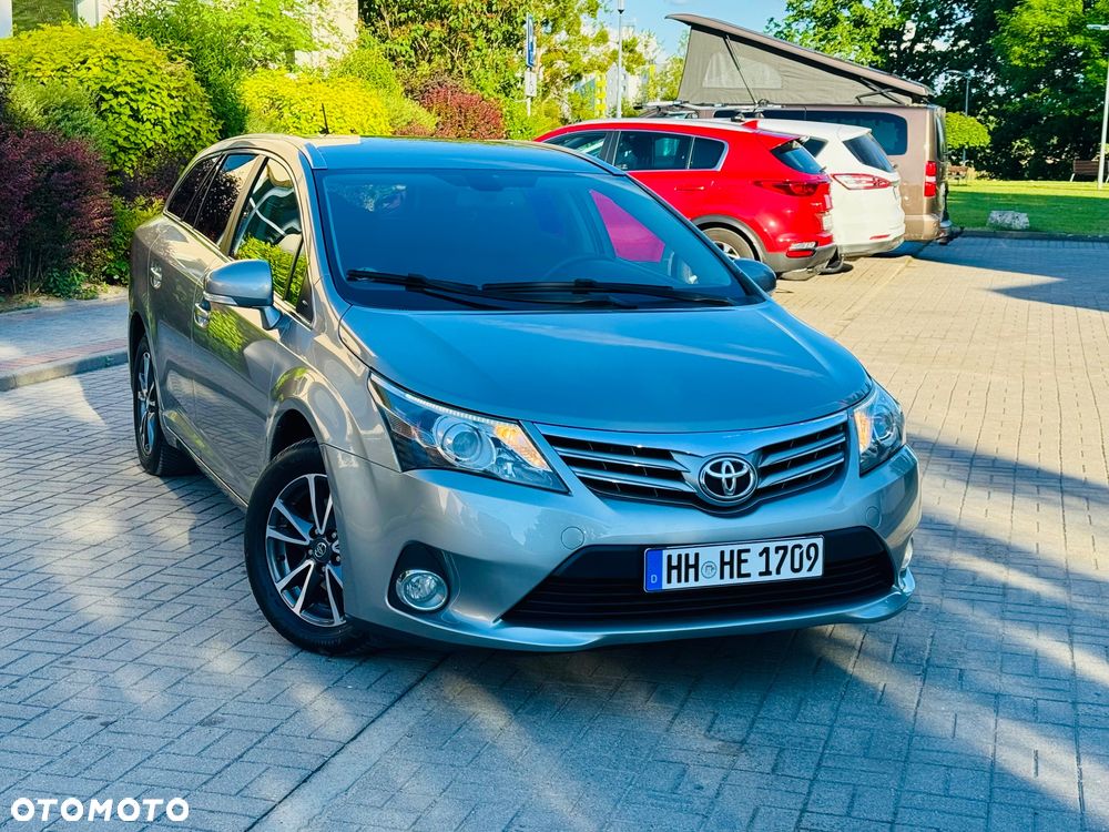 Toyota Avensis 1.8 Premium MS - 7