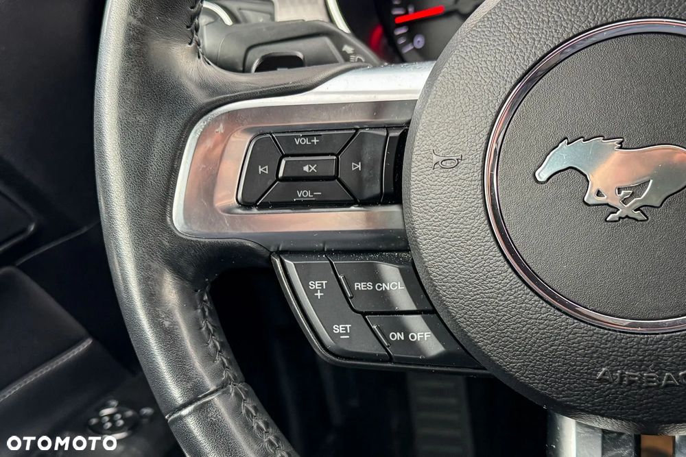 Ford Mustang 5.0 Ti-VCT V8 GT - 17