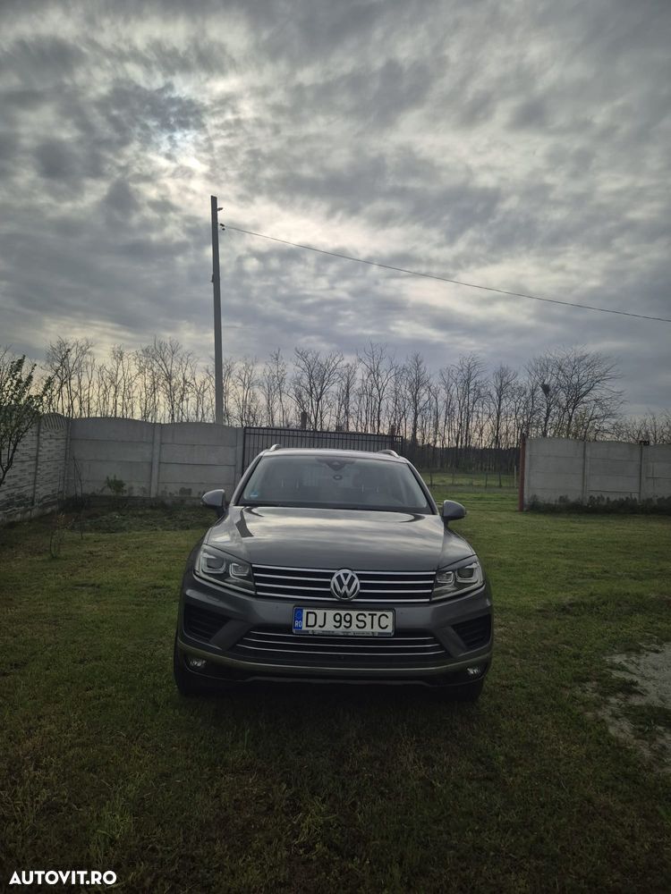 Volkswagen Touareg 3.0 V6 TDI SCR Blue Motion DPF Automatik Executive Edition - 16
