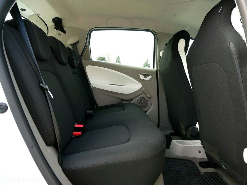 Renault Zoe - 15