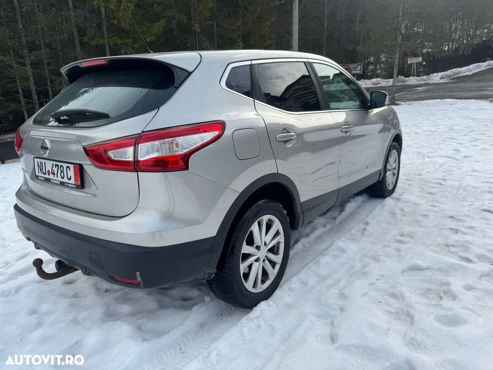 Nissan Qashqai 1.6 DCI ALL-MODE 4x4i N-Connecta - 4