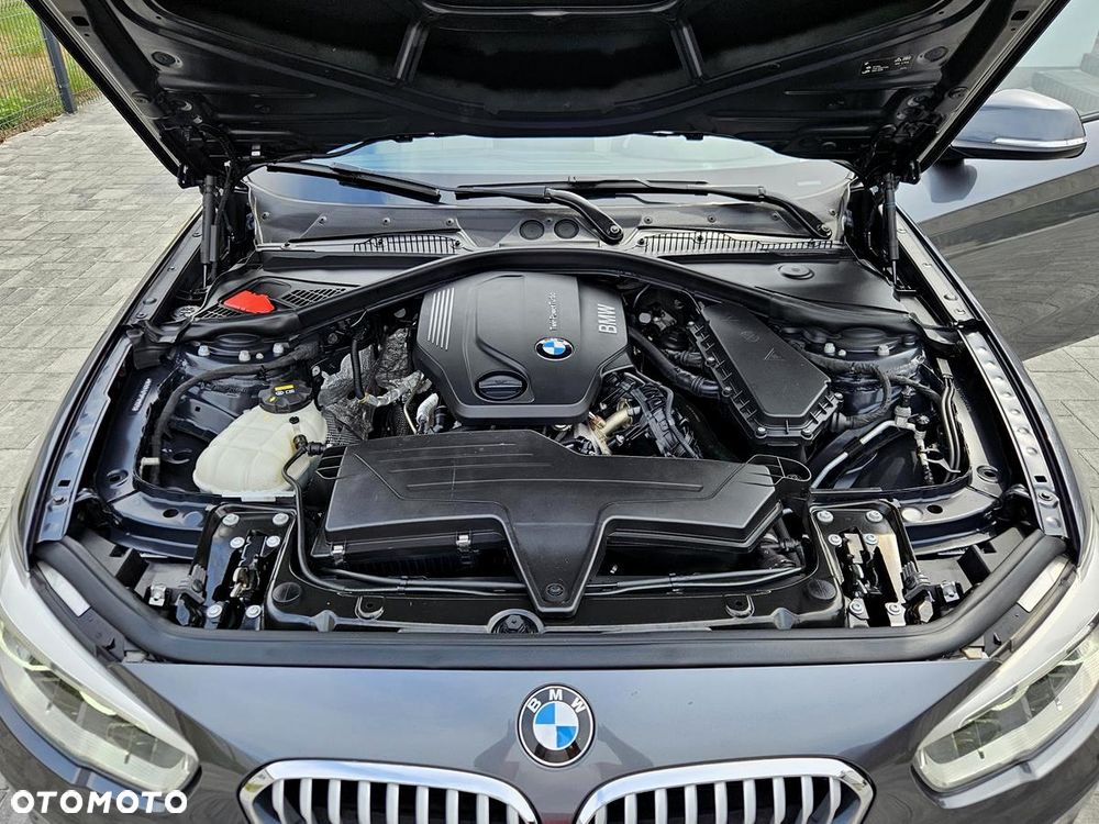 BMW Seria 1 118d Sport Line - 29