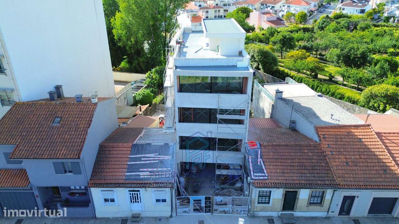 Apartamento T2 Novo - Rio Tinto / Centro/Junto Continente e Lidl - Grande imagem: 2/14