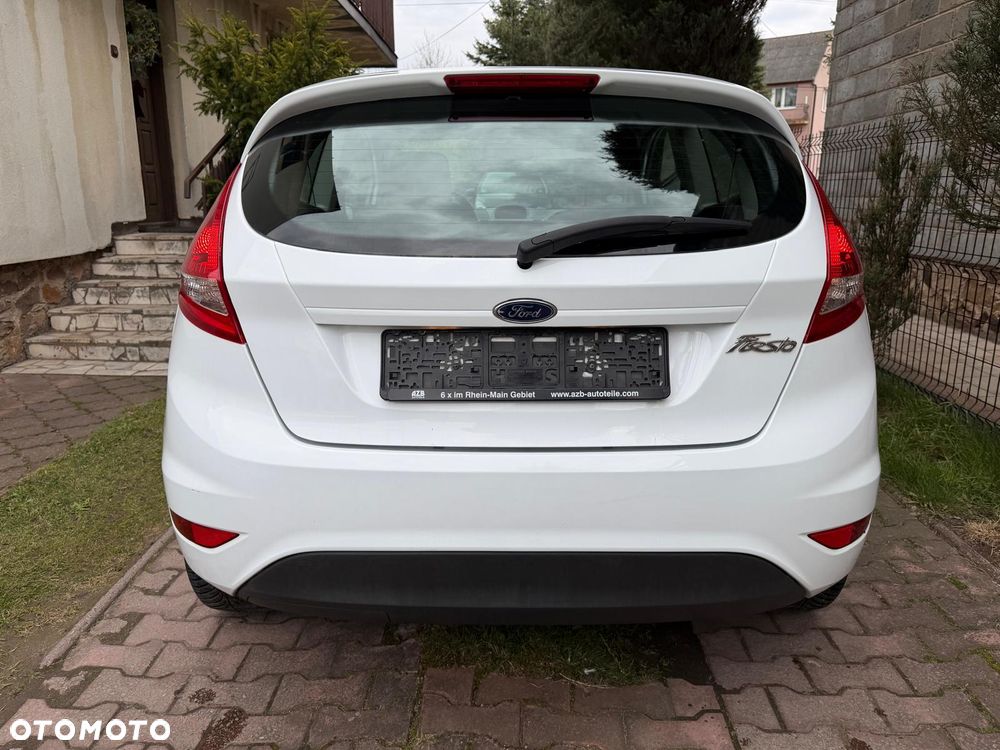 Ford Fiesta - 7