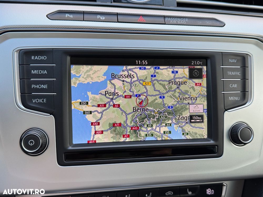 Volkswagen Passat 2.0 TDI SCR DSG Highline - 38