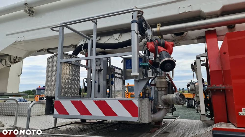 Scania P124GB8X2 - 5