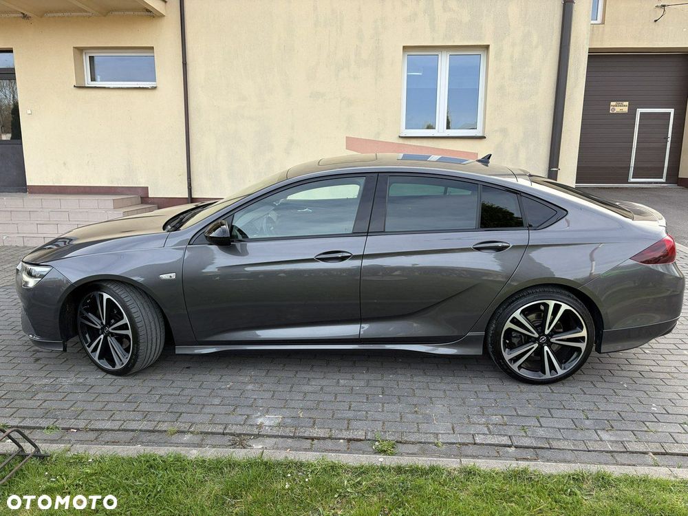 Opel Insignia - 2