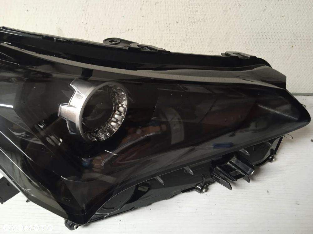 REFLEKTOR LEXUS NX 200T/300H LIFT 17- - 2