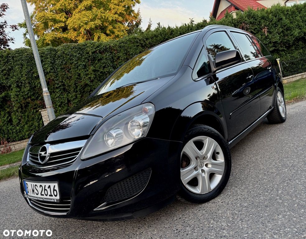 Opel Zafira - 2