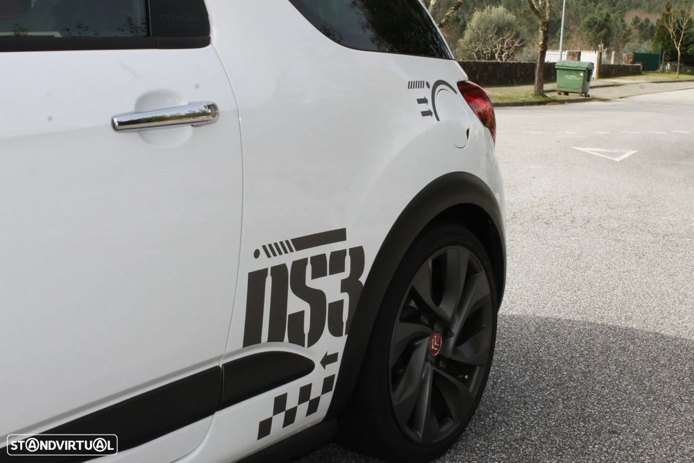 Citroën DS3 1.6 THP Racing - 16