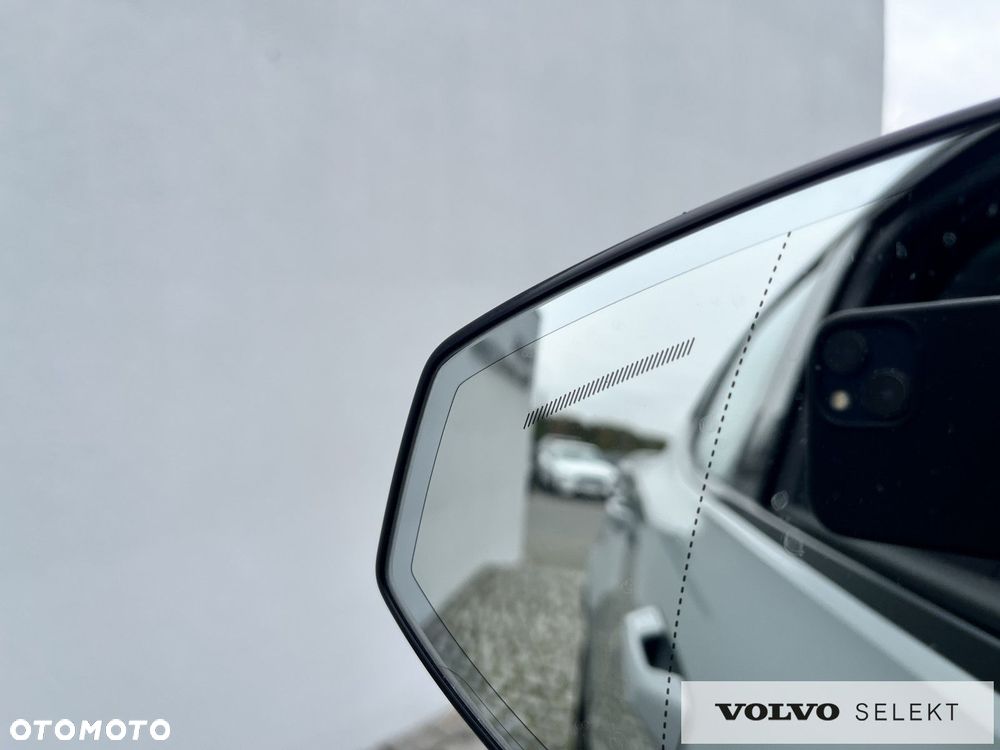 Volvo EX30 - 13