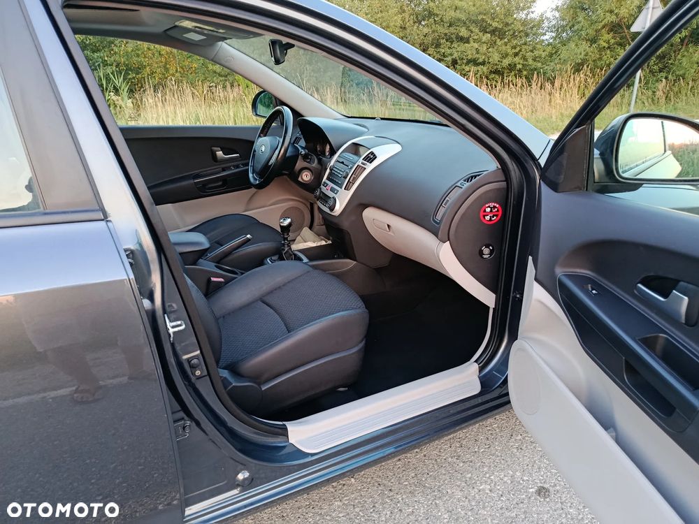 Kia Ceed 1.6 CVVT EX - 36