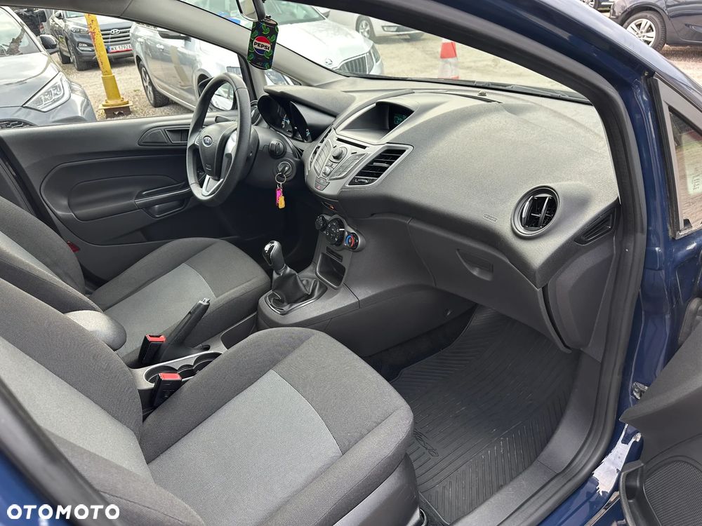 Ford Fiesta - 18