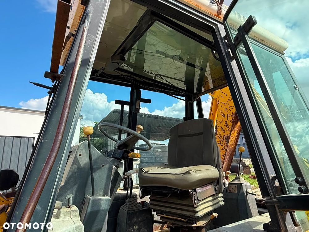 JCB 3CX - 7