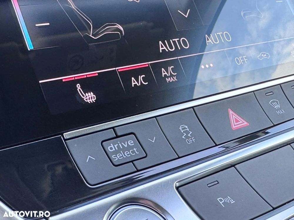 Audi A6 Avant 40 TDI quattro S tronic - 36