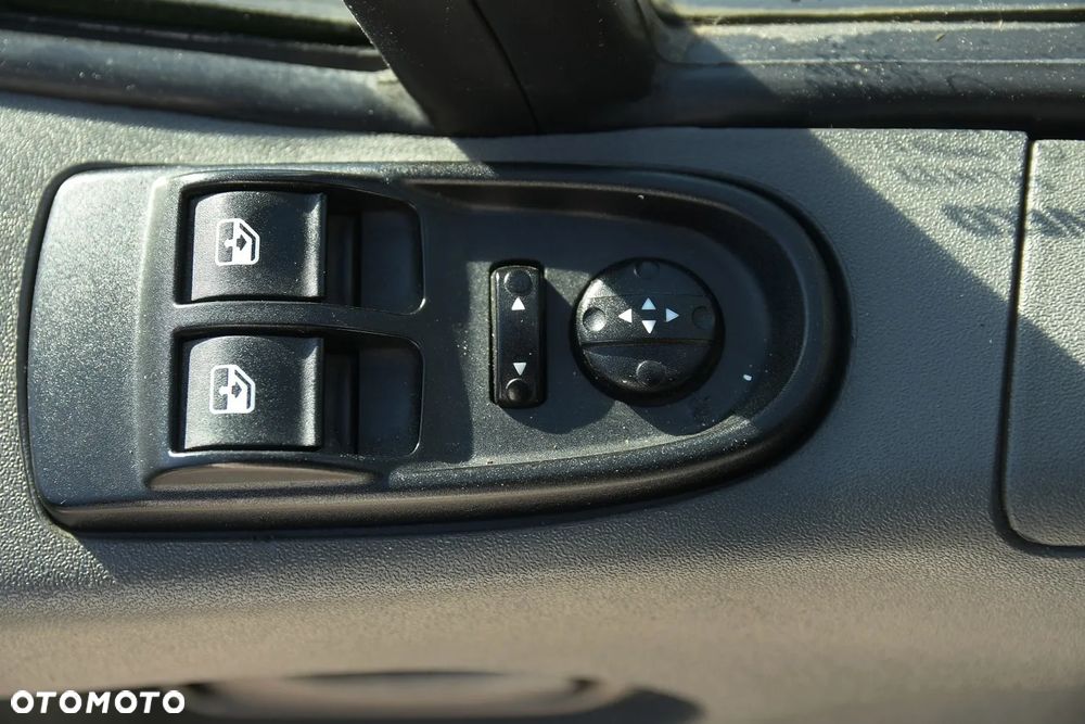 Iveco DAILY 35C15 3.0 Diesel 150KM * BURTO-PLANDEKA * SUPER ZADBANY! - 22