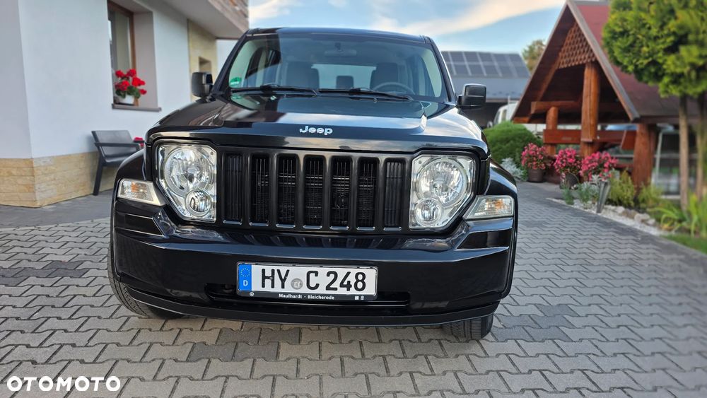 Jeep Cherokee 2.8 CRD DPF Sport - 3