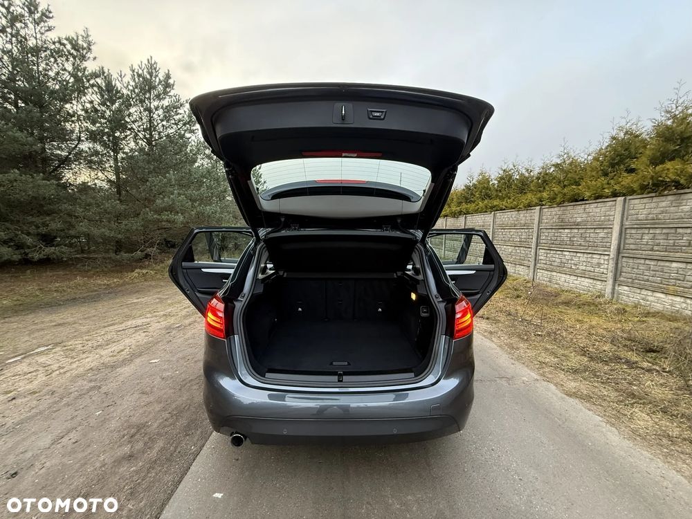 BMW Seria 2 218d Sport Line - 14