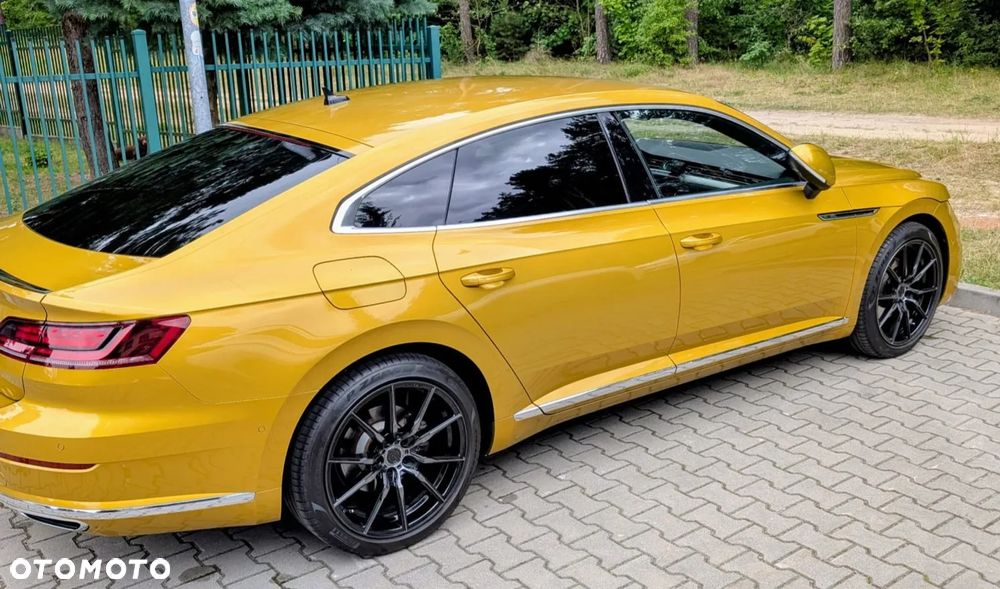 Volkswagen Arteon 2.0 TSI R-Line DSG - 2